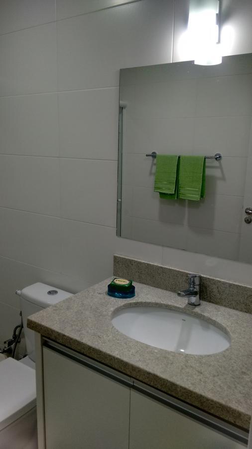 Apartamento Frente Para A Piscina A Uma Quadra Da Praia Florianopolis Exterior photo